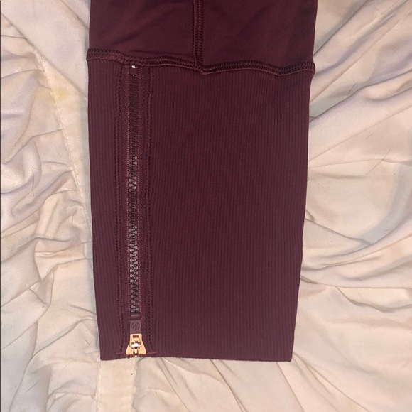 soul cycle x lululemon leggings - Picture 6 of 7